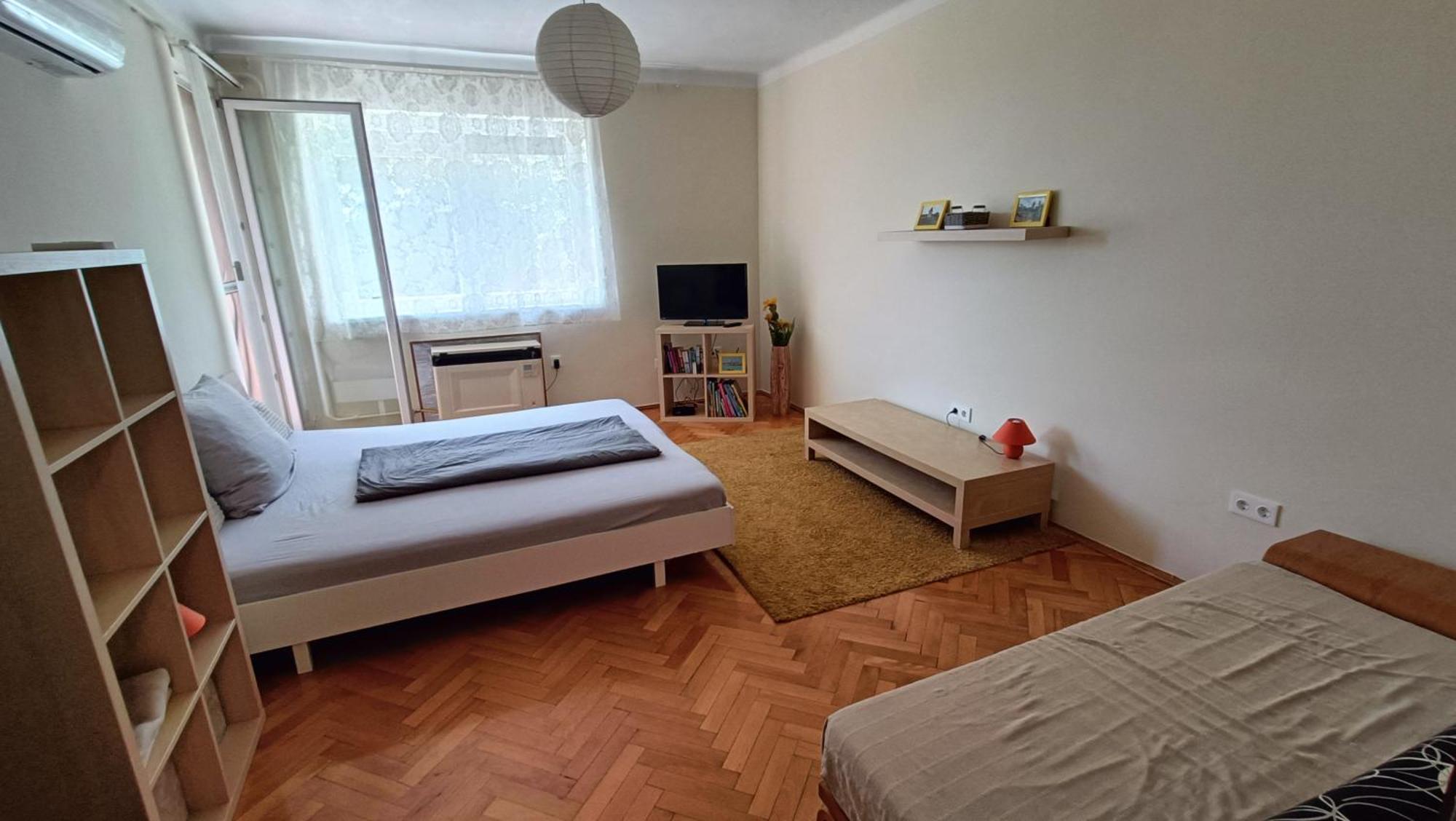 Newisland Family Apartman Шарвар Экстерьер фото
