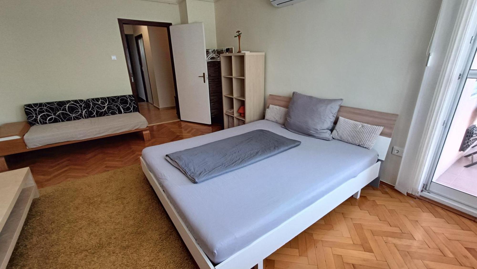 Newisland Family Apartman Шарвар Экстерьер фото